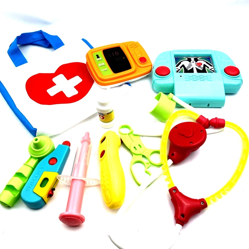 Doctor Kit Toy Playset 11pc Set Sounds Children Kids Hospital Care Carry Bag